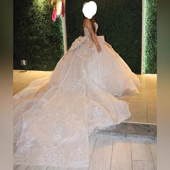 Elegant Cream White Colored Quince/Sweet 16 Dress For SALE ! - laplaya.ma